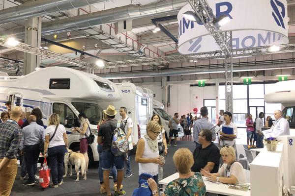 41430494_2086586584685804_2624870332397256704_o