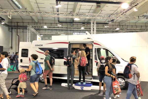 41560258_2086586244685838_6524529362459426816_o