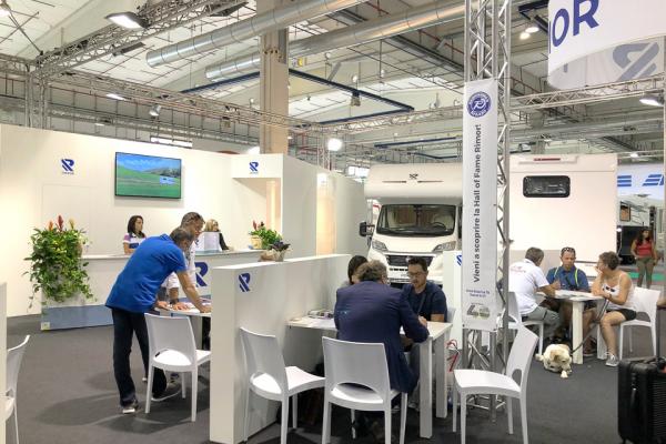 41585107_2086586948019101_7428010178810740736_o